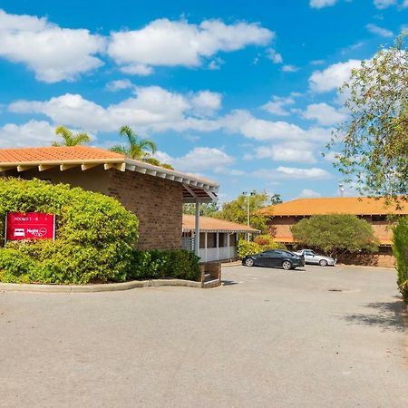 温纳罗酒馆睡帽酒店 Wanneroo 外观 照片