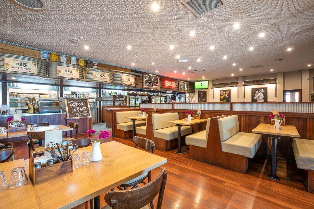温纳罗酒馆睡帽酒店 Wanneroo 外观 照片