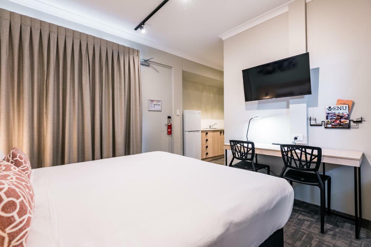 温纳罗酒馆睡帽酒店 Wanneroo 外观 照片