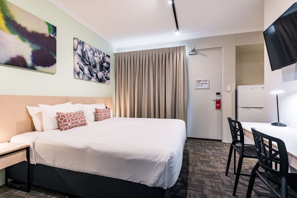 温纳罗酒馆睡帽酒店 Wanneroo 客房 照片